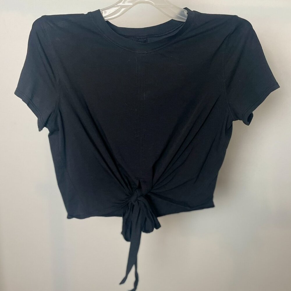 Lululemon front tie t-shirt